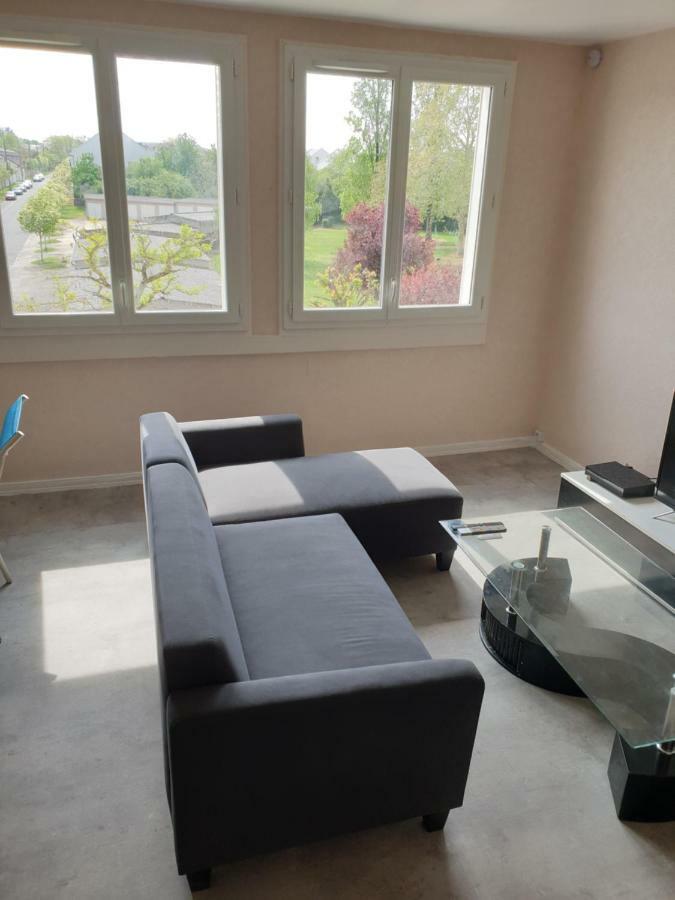 Appartement Des Bigarelles A Bourges Exteriör bild